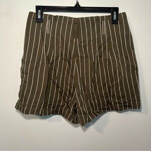 Abercrombie & Fitch Green & White Pinstripe High Waisted Shorts Size Medium
